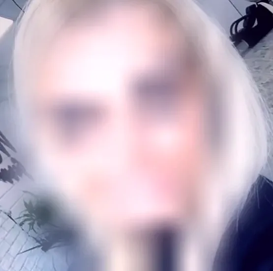 Cara, 37