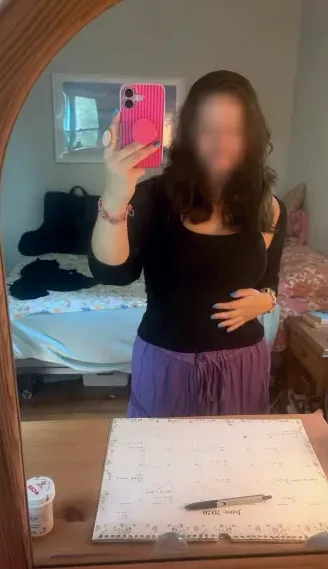 Elisa, 27