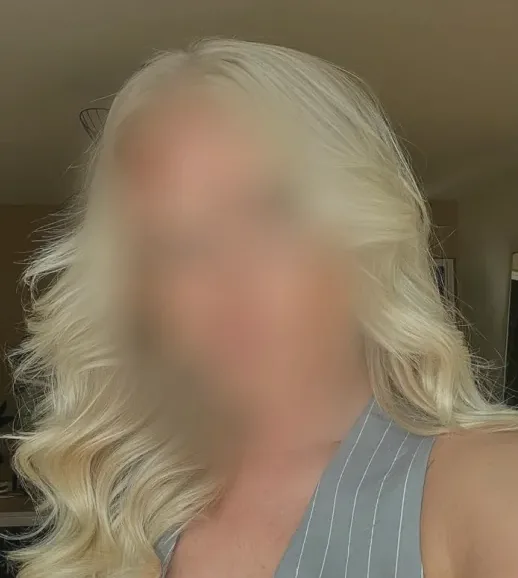Kira, 35