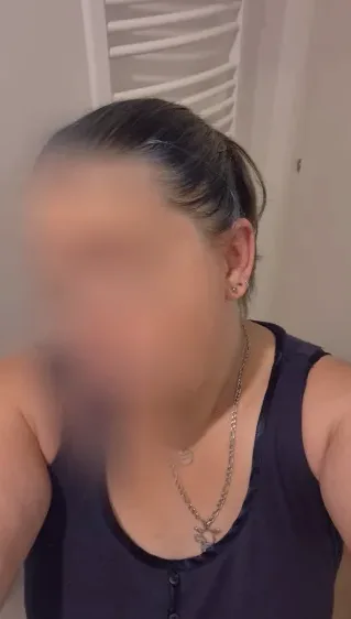 Klara, 31