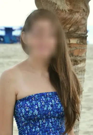 Aylin, 28