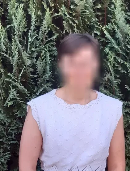 Marie, 27