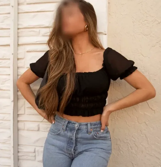 Marlene, 34
