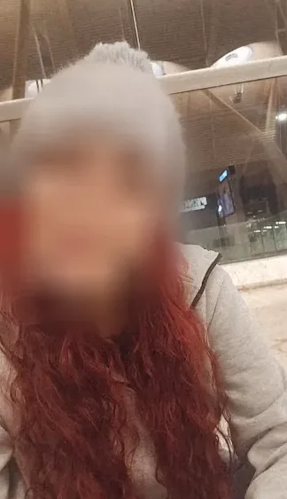 Sina, 29