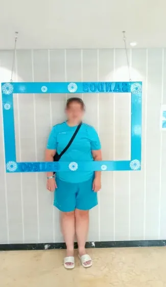 Sina, 35